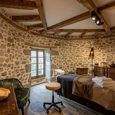 Chateau De Cols